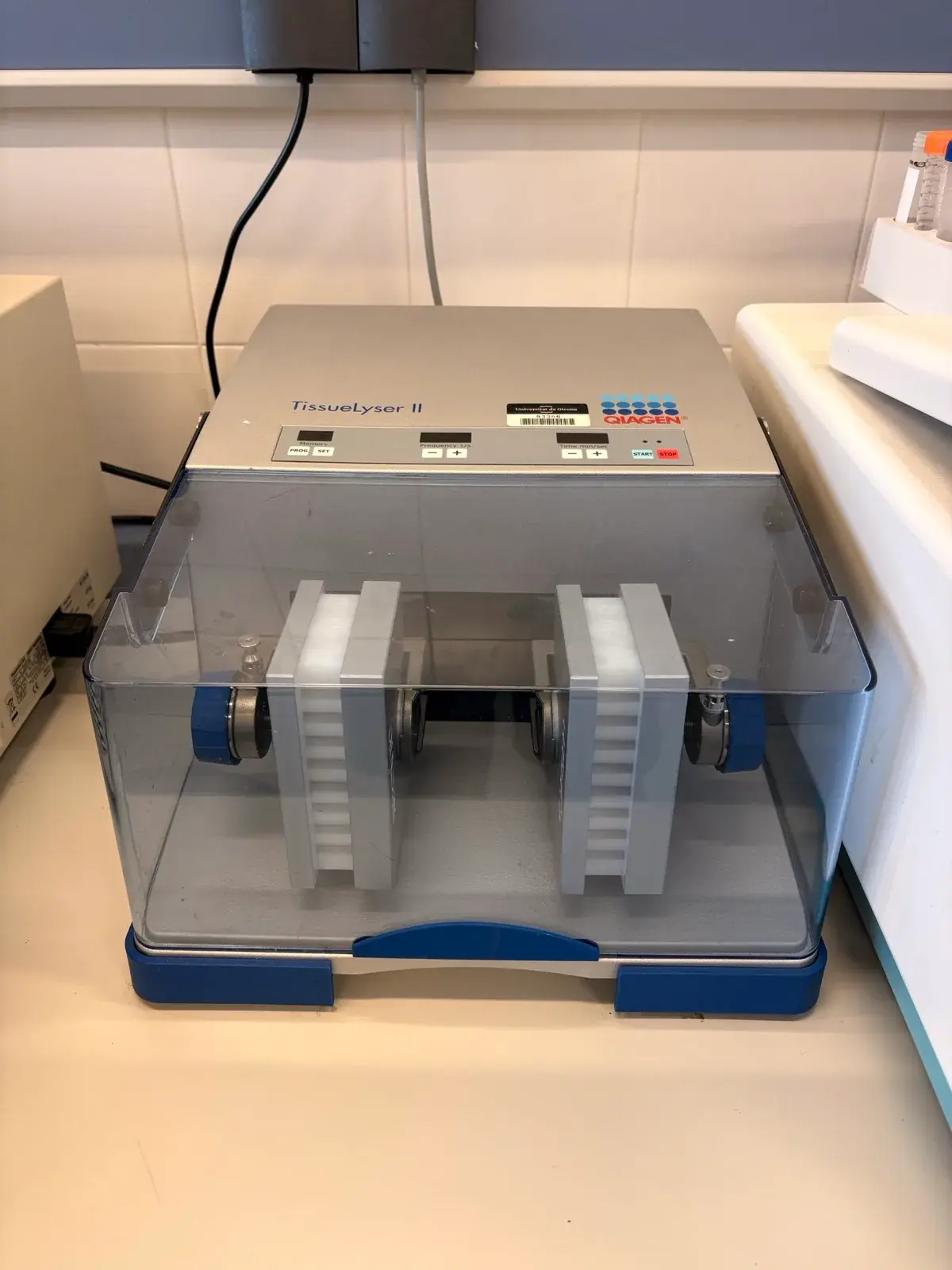 Instal·lacions i equipament del laboratori de TechnoSperm